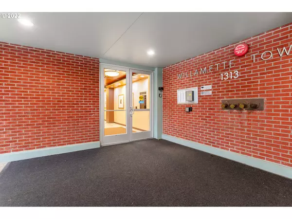 Eugene, OR 97401,1313 LINCOLN ST #403