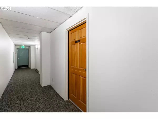 Eugene, OR 97401,1313 LINCOLN ST #403