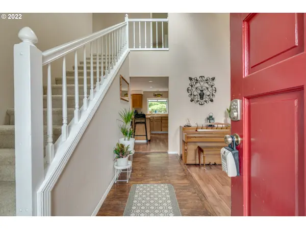 16423 SW 109TH PL, Tigard, OR 97224