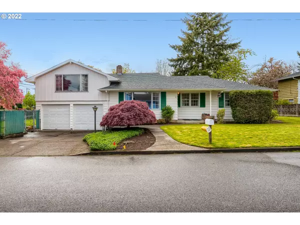 15 NE 140TH AVE, Portland, OR 97230