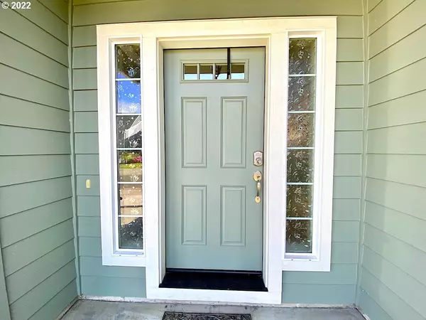 Eugene, OR 97402,5513 TRIBUTE WAY