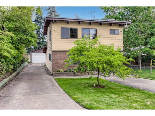 3930 SW BAIRD ST, Portland, OR 97219