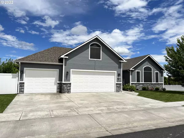 1279 E HURLBURT AVE, Hermiston, OR 97838