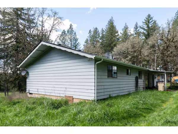 Lebanon, OR 97355,40350 HILLTOP DR