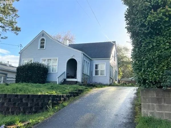 Coquille, OR 97423,664 N ELLIOTT ST