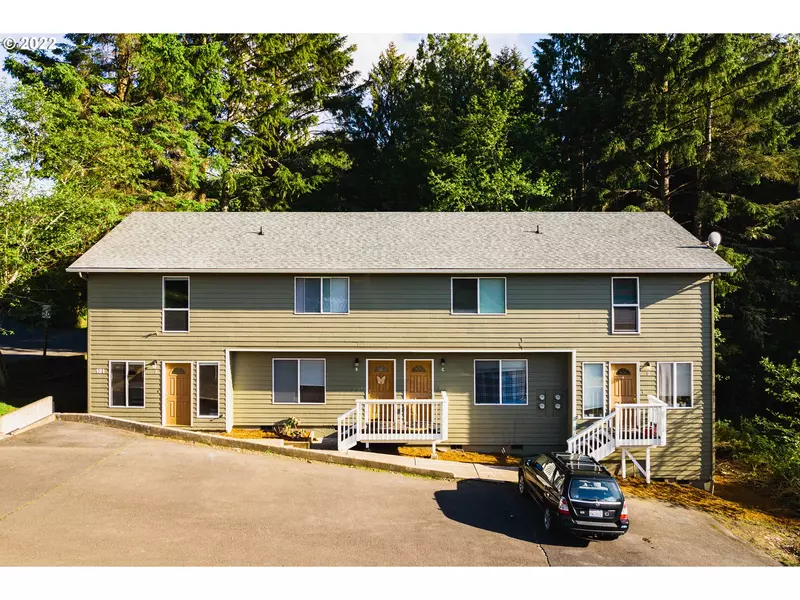 131 SE AINSLEE AVE, Depoe Bay, OR 97341