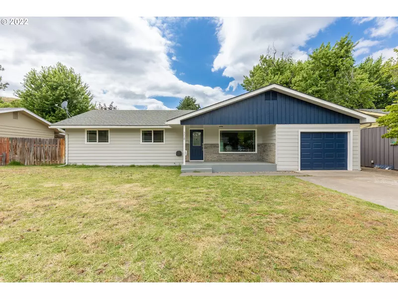 308 PARKVIEW ST, Milton Freewater, OR 97862