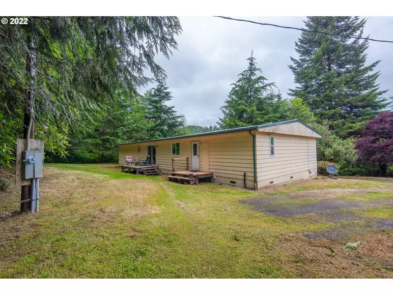 339 JD LN, Reedsport, OR 97467