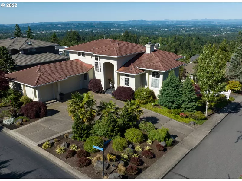 8132 NW BLUE POINTE LN, Portland, OR 97229