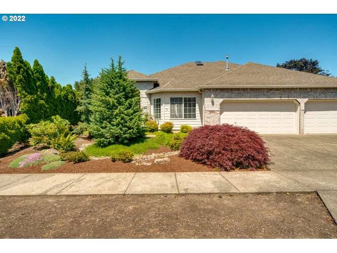 593 NE ESTATE DR, Hillsboro, OR 97124