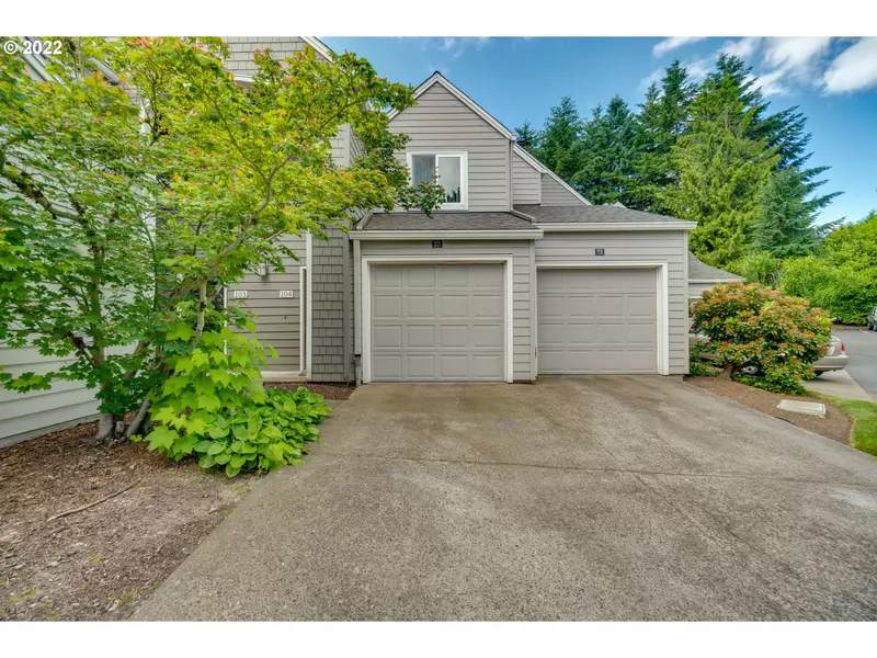 5225 JEAN RD #104, Lake Oswego, OR 97035