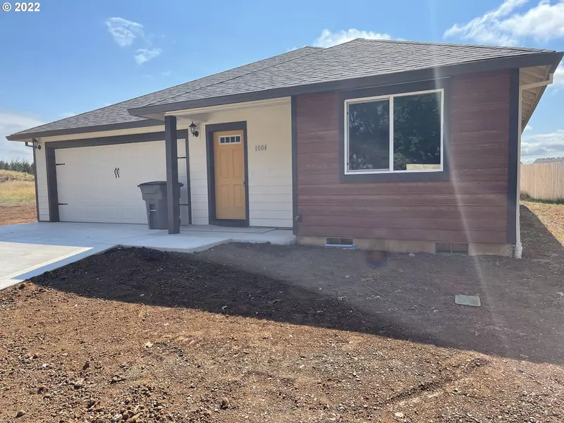 1004 NW Highlands LOOP, Willamina, OR 97396