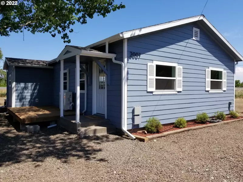 2007 Z AVE, La Grande, OR 97850