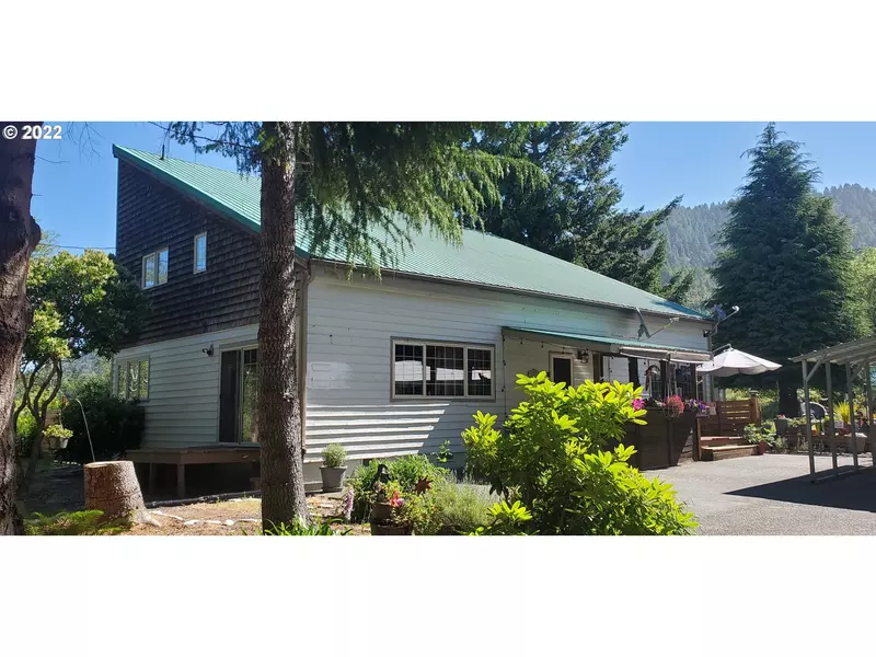 32360 CEDAR VALLEY DR, Gold Beach, OR 97444