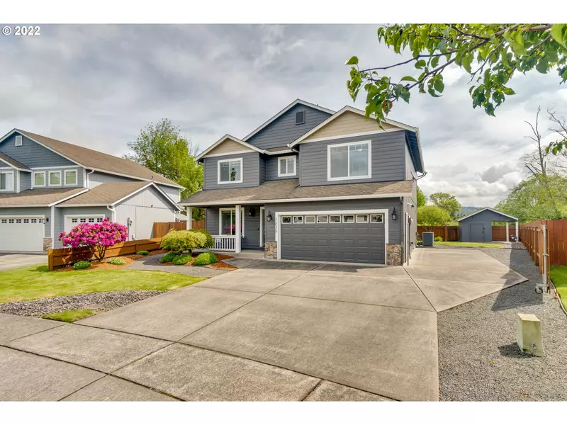 1838 ISLAND DR, Longview, WA 98632