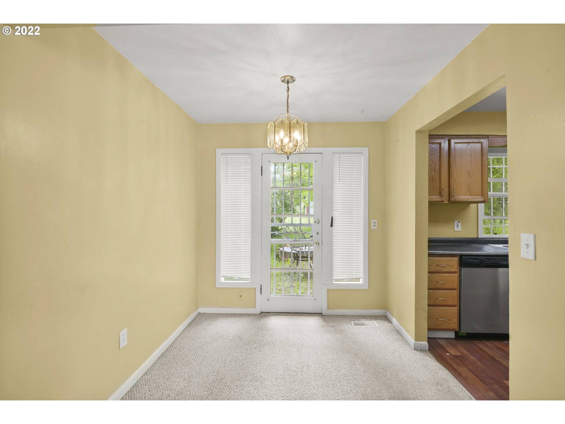 Portland, OR 97220,12124 NE SAN RAFAEL ST