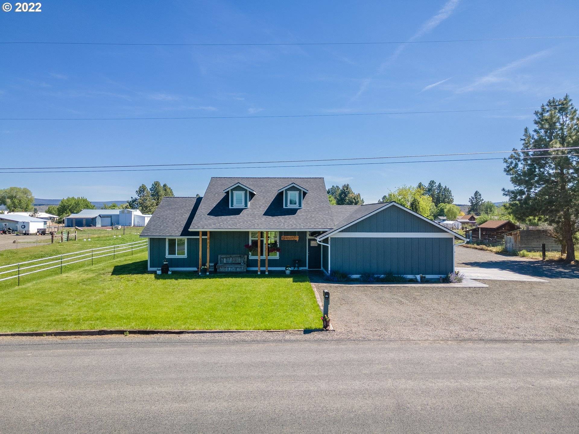 402 NW APOLLO RD, Prineville, OR 97754