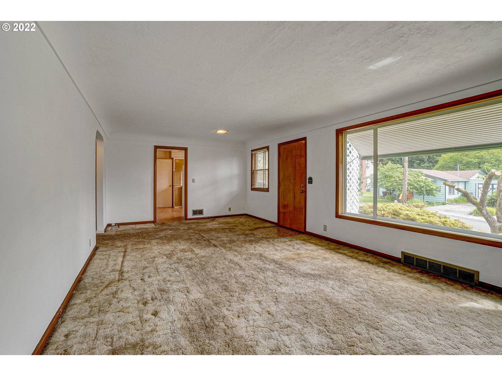 West Linn, OR 97068,1546 7TH ST