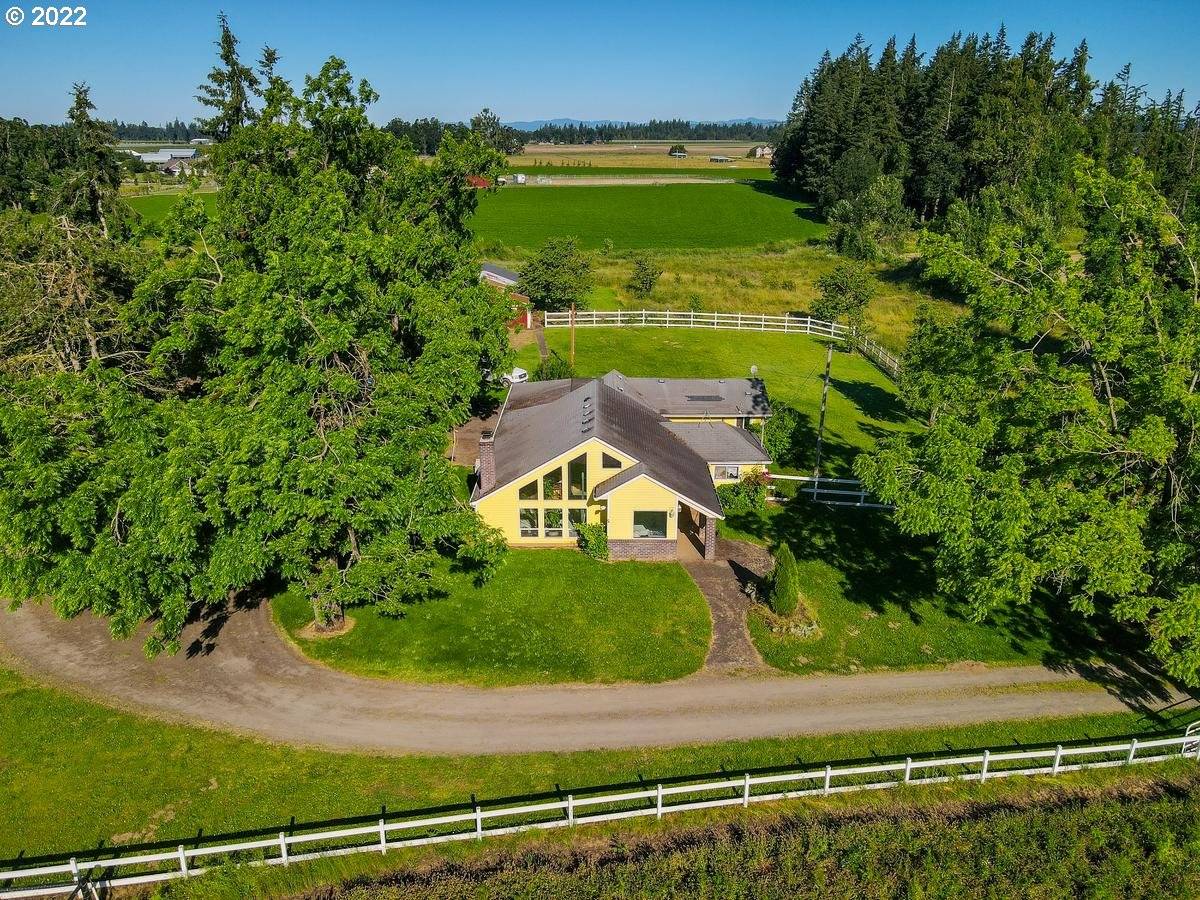 19965 BUTTEVILLE RD, Hubbard, OR 97032