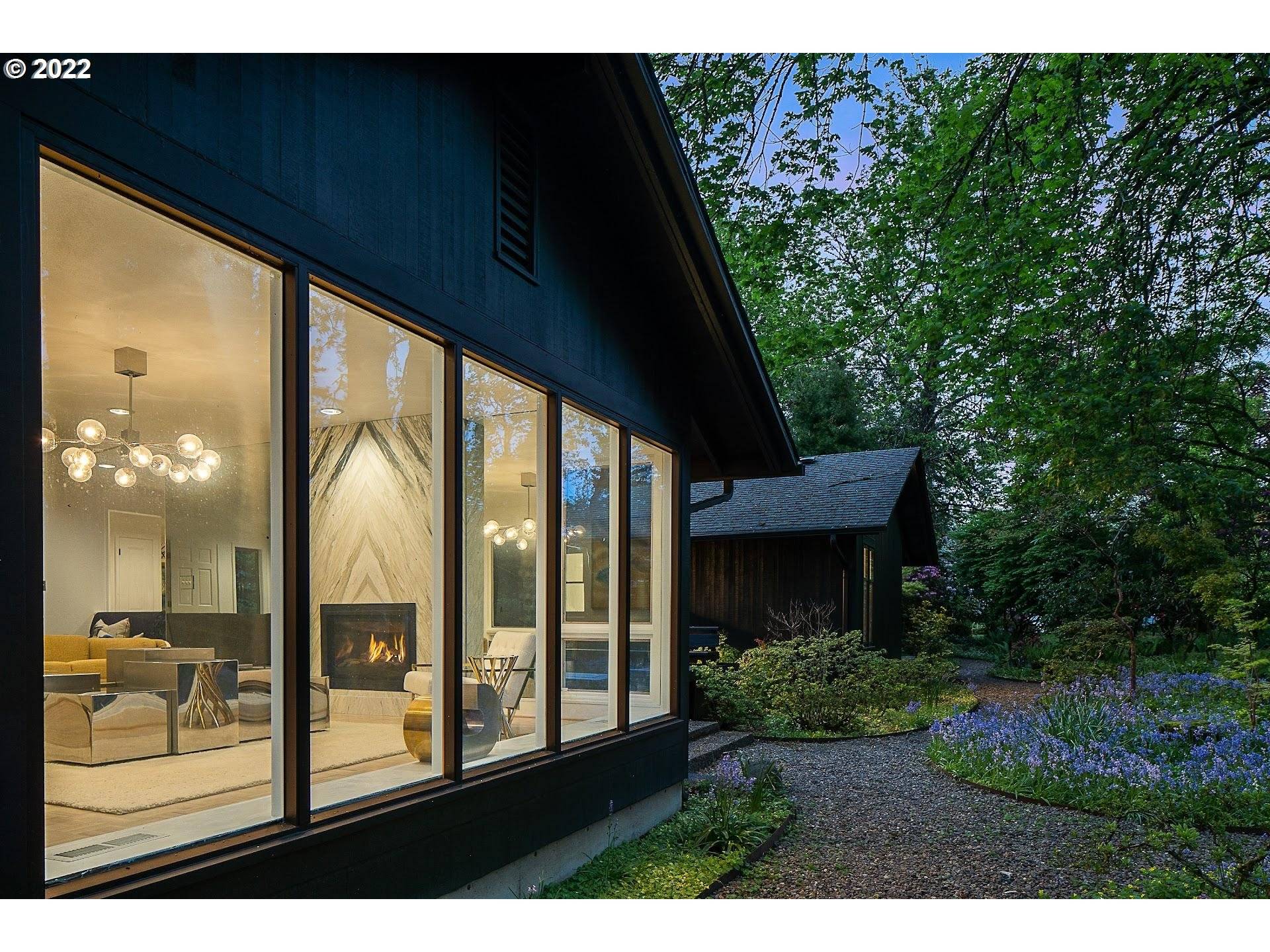 Portland, OR 97219,1285 S MILITARY RD