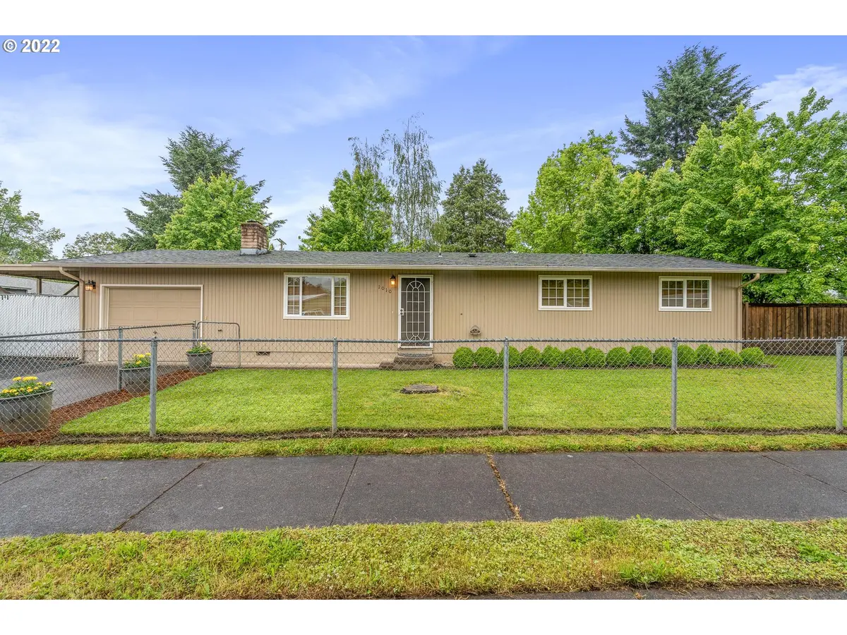 1010 56TH PL, Springfield, OR 97478