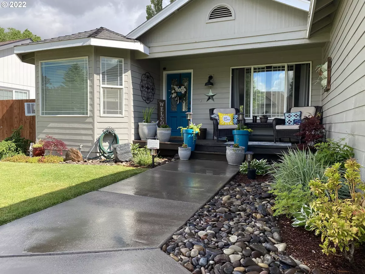 Klamath Falls, OR 97603,5103 VILLA DR