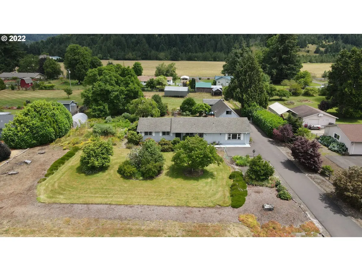 78401 BIGELOW WAY, Cottage Grove, OR 97424