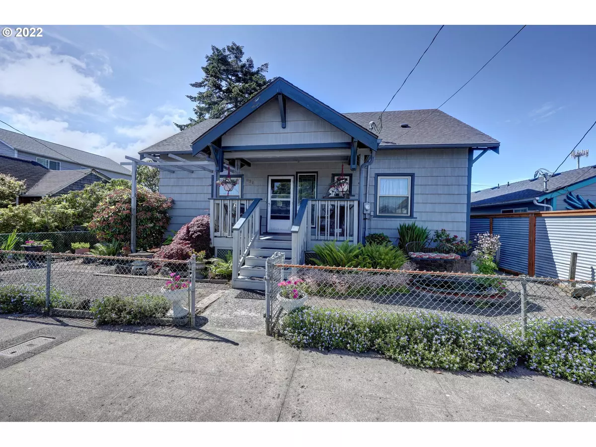 Seaside, OR 97138,831 1st AVE