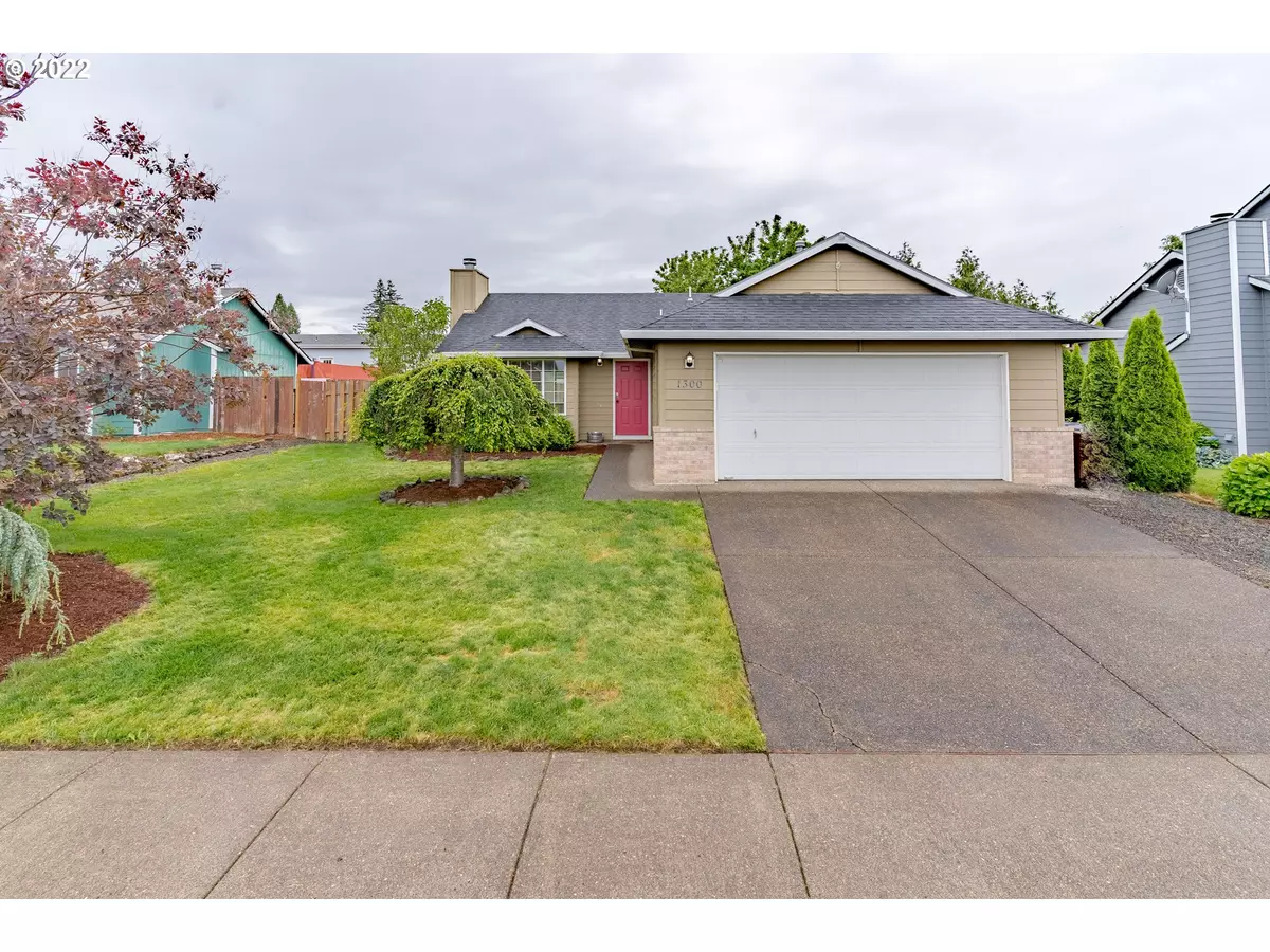 Molalla, OR 97038,1300 MEADOWLAWN PL