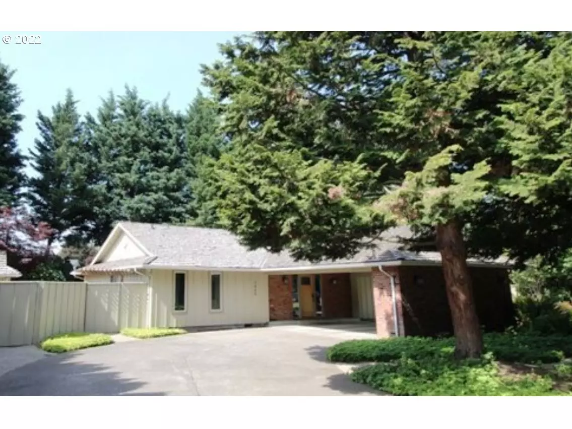 Eugene, OR 97401,3405 REGENT AVE