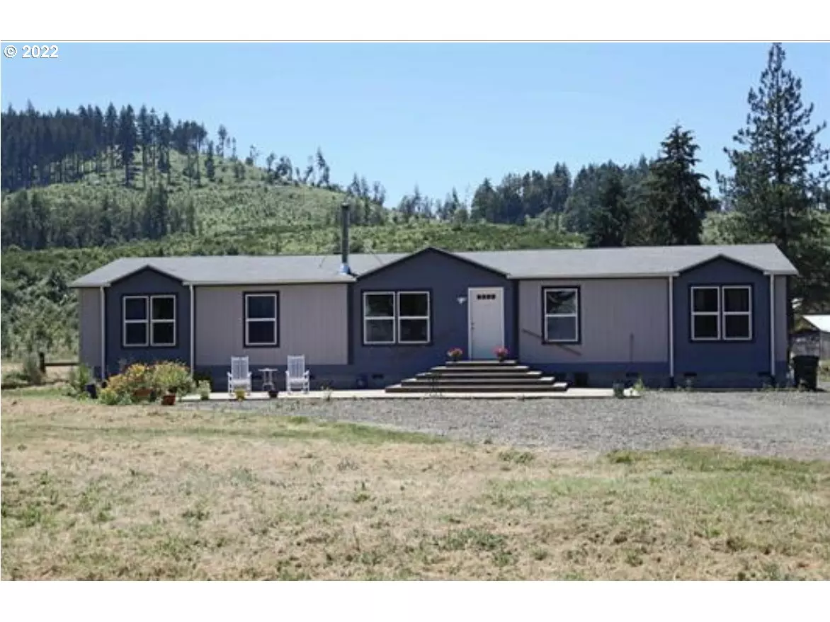 Sutherlin, OR 97479,6515 NONPAREIL RD