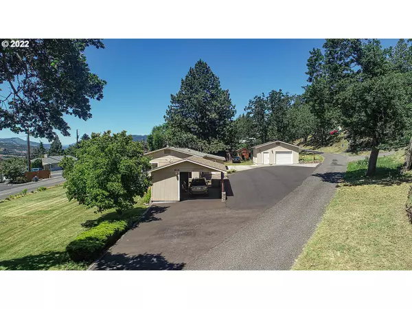 Lyle, WA 98635,614 RIVERVIEW DR