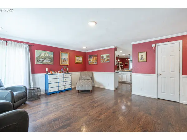 5274 SUGARPINE CIR, Eugene, OR 97402