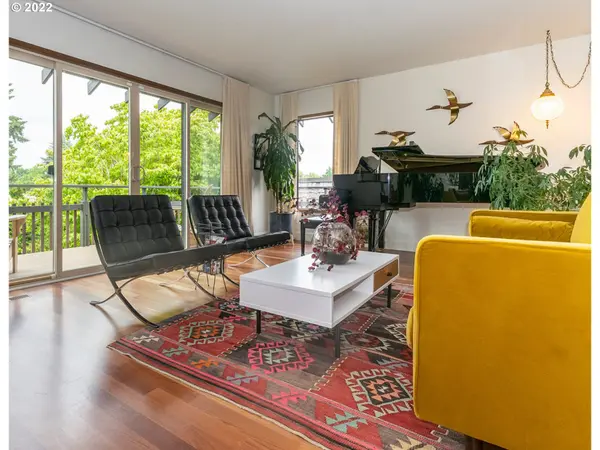 4726 SE 32ND AVE, Portland, OR 97202