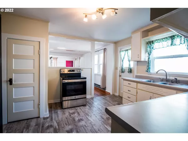 Eugene, OR 97402,1740 W BROADWAY