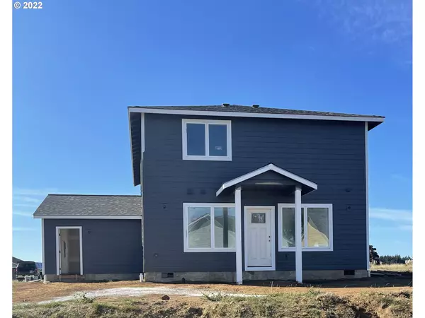 Bandon, OR 97411,807 SPYGLASS DR