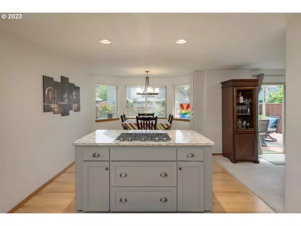 Tigard, OR 97224,10420 SW KENT ST