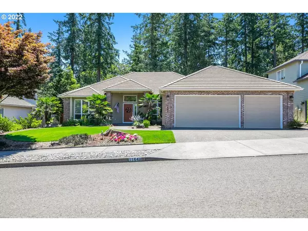 11448 SE HIGHLAND LOOP, Clackamas, OR 97015