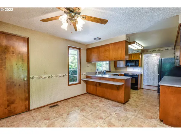 78401 BIGELOW WAY, Cottage Grove, OR 97424