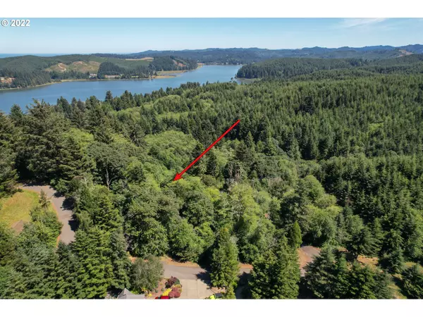 North Bend, OR 97459,0 Finch LN