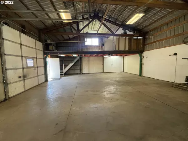 Portland, OR 97203,9325 N CHICAGO AVE