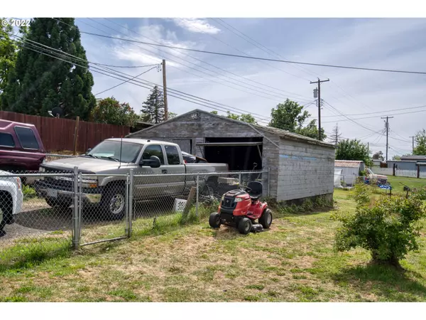 Goldendale, WA 98620,400 RAILROAD