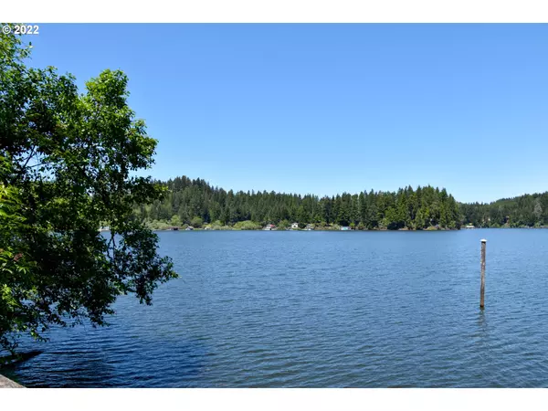 Lakeside, OR 97449,0000 S Tenmile Lake