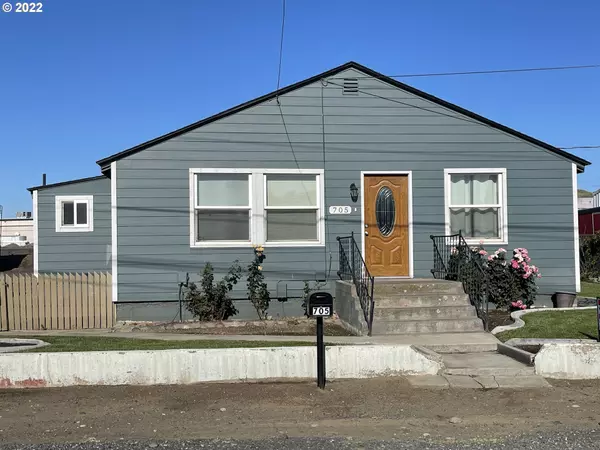 Hermiston, OR 97838,705 NW 3RD ST