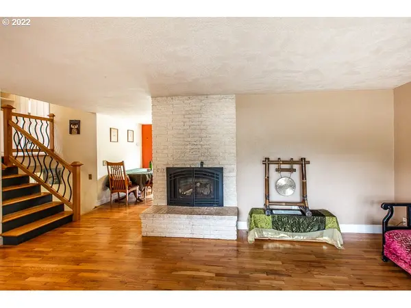 4190 DONALD ST, Eugene, OR 97405