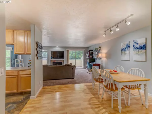 Eugene, OR 97405,3816 COLONY OAKS DR