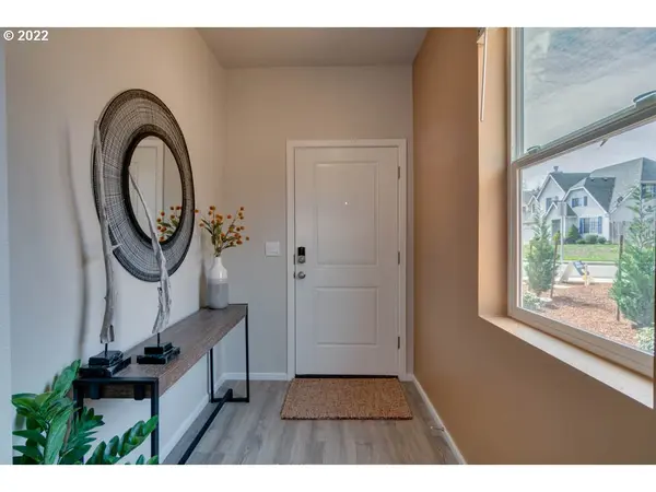 14526 SW 78TH AVE, Tigard, OR 97223