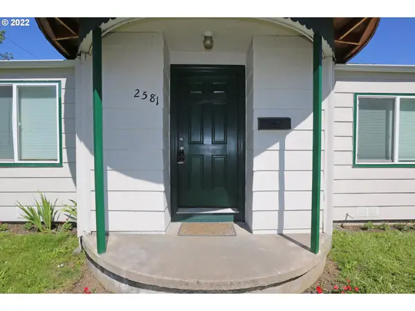 2581 HILYARD ST, Eugene, OR 97405