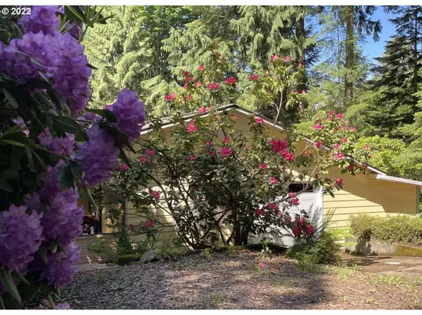 Rhododendron, OR 97049,69437 E VINE MAPLE DR