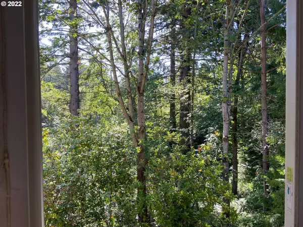 Gresham, OR 97080,2214 SW WALLULA LN